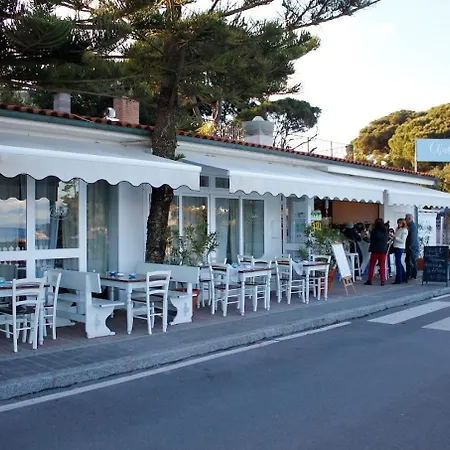 Lägenhet Bilocale La Terrazza Cavo